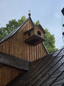Fotografia związana z aktualnością „Kościół na Przełęczy św. Justa”.